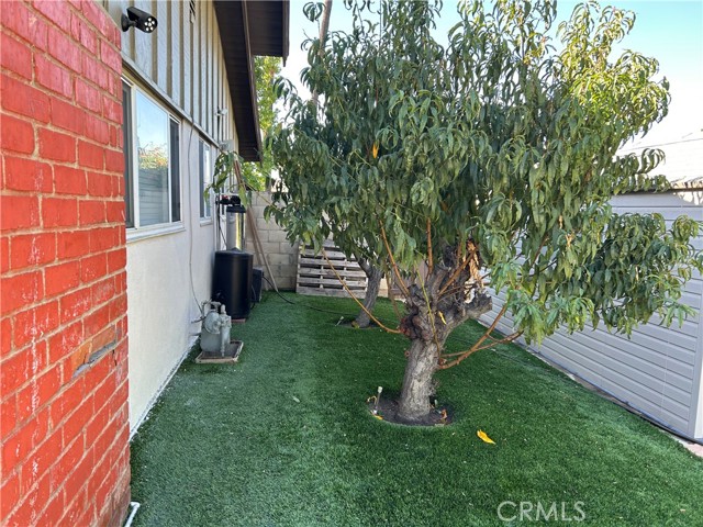 Detail Gallery Image 32 of 35 For 3681 Chateau Ct, Riverside,  CA 92505 - 3 Beds | 2 Baths