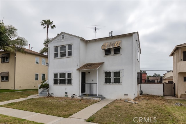 10314 S Wilton Place, Los Angeles CA: https://media.crmls.org/medias/fd91cd67-6c12-46e5-b84a-6058f442195c.jpg