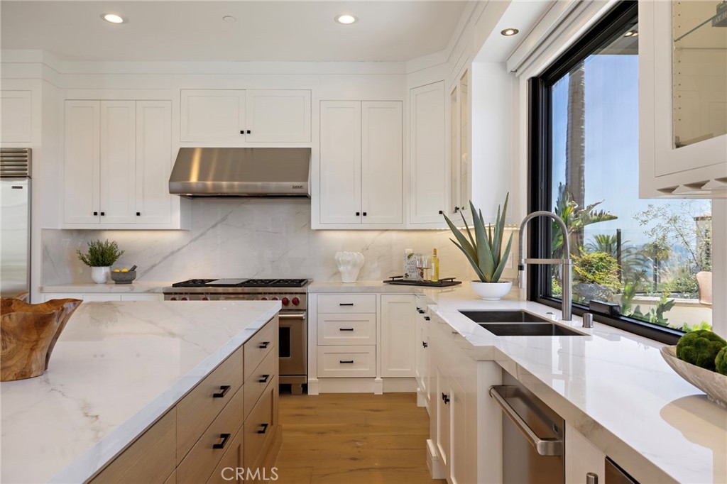 MLS #OC26122354 image #13