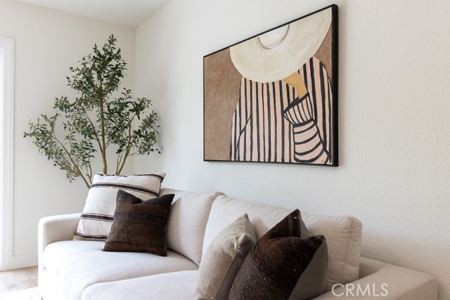 Detail Gallery Image 8 of 42 For 729 Talbert Ave, Simi Valley,  CA 93065 - 3 Beds | 2 Baths