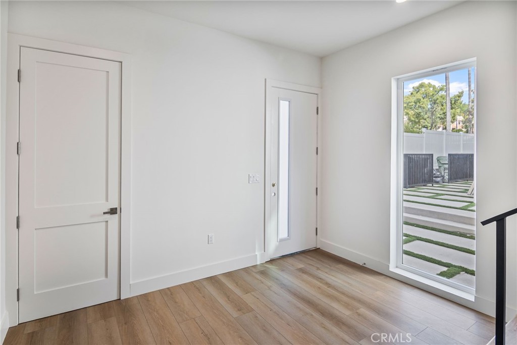 MLS #SR25248186 image #11