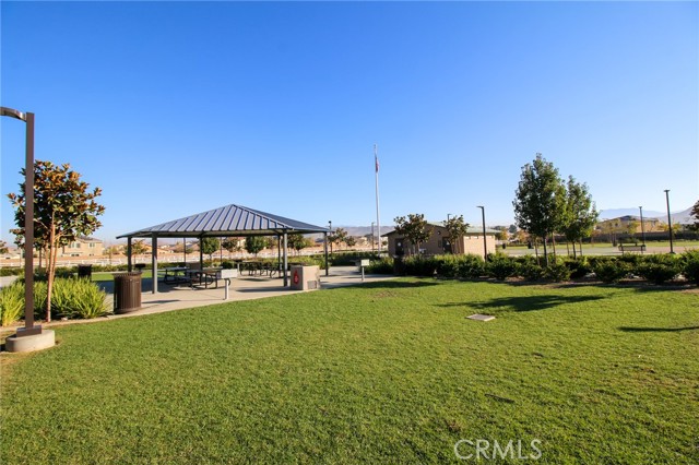 Detail Gallery Image 42 of 47 For 28552 Abbey Ln, Menifee,  CA 92585 - 5 Beds | 3/1 Baths