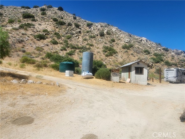 Detail Gallery Image 18 of 19 For 9520 Kiowa Trl, Morongo Valley,  CA 92256 - 2 Beds | 2 Baths