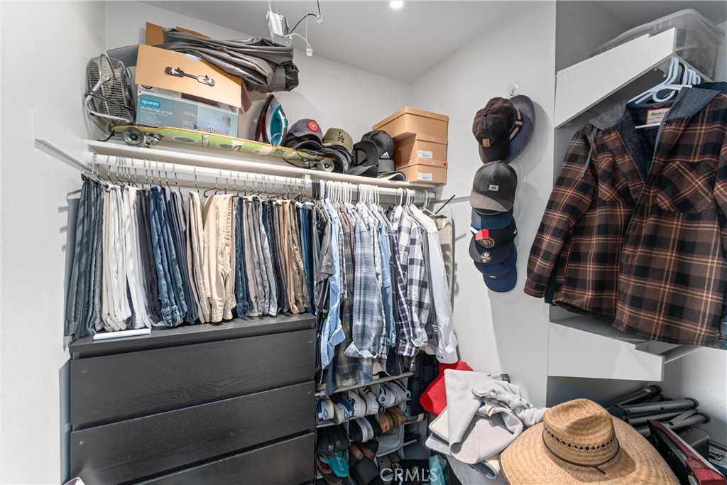 MLS #OC25249407 image #17