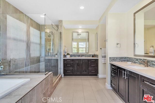 Detail Gallery Image 12 of 30 For 446 via Maggiore, Chula Vista,  CA 91914 - 5 Beds | 4/1 Baths