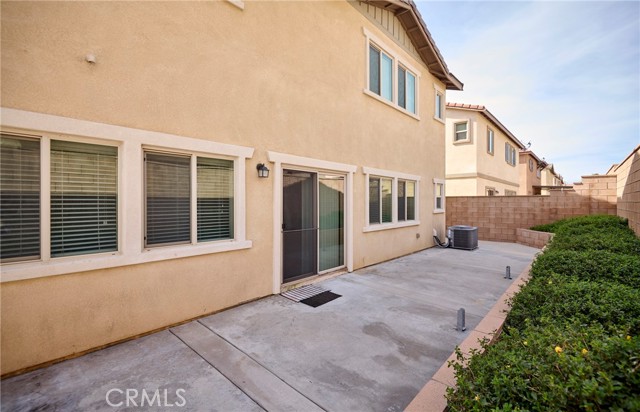 Detail Gallery Image 39 of 49 For 16782 Buttonwood, Fontana,  CA 92336 - 4 Beds | 3 Baths