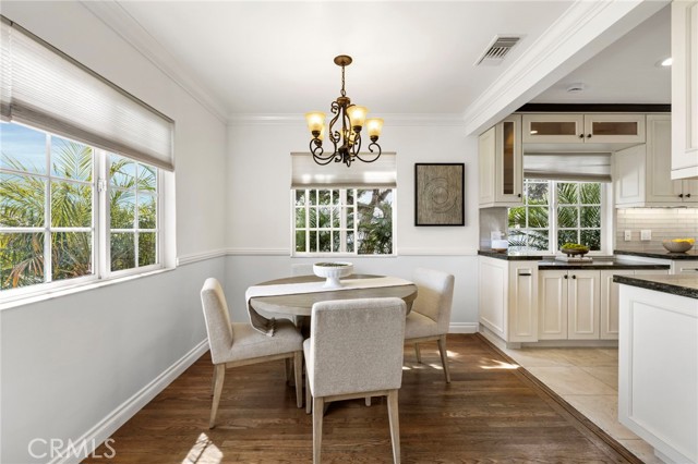 Detail Gallery Image 6 of 38 For 4757 Darien, Torrance,  CA 90503 - 4 Beds | 2 Baths