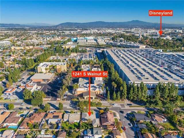 Detail Gallery Image 42 of 46 For 1241 S Walnut, Anaheim,  CA 92802 - 3 Beds | 2 Baths