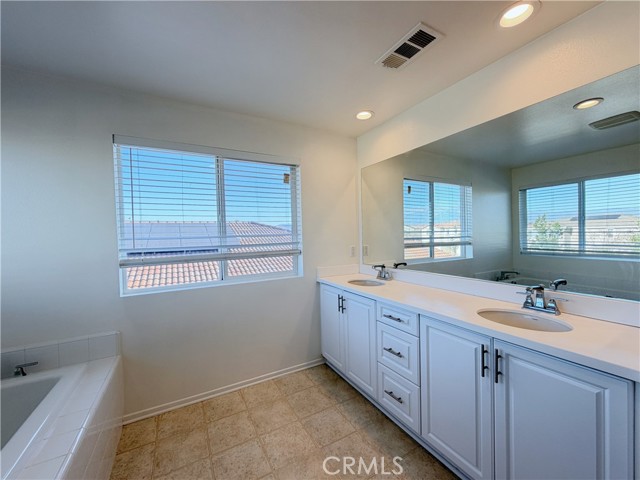 Detail Gallery Image 28 of 28 For 4493 Violas Ct, Jurupa Valley,  CA 91752 - 5 Beds | 3 Baths