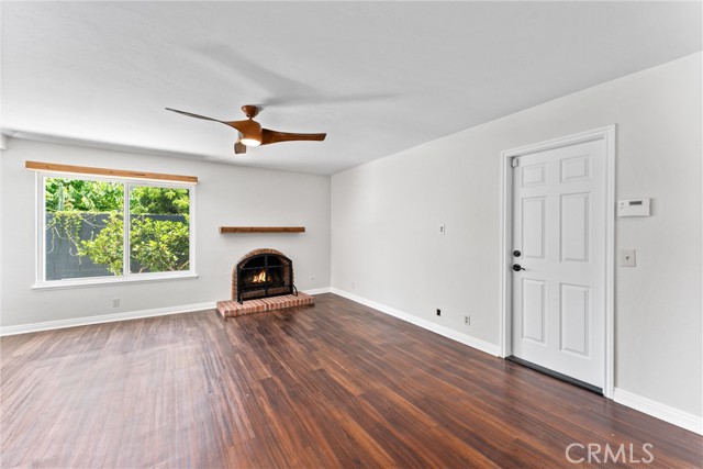 201 W Harvey Avenue, Santa Ana CA: https://media.crmls.org/medias/fd9c72c7-d63f-4ef9-9ab6-04e278b7ccb9.jpg