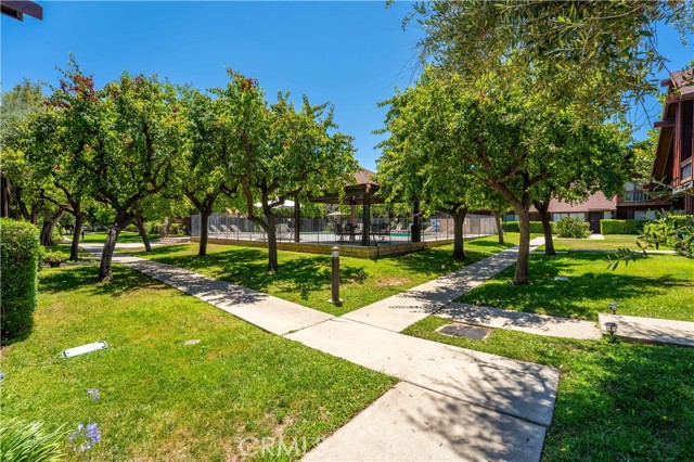 Detail Gallery Image 28 of 28 For 20110 Cohasset St #22,  Winnetka,  CA 91306 - 3 Beds | 2/1 Baths