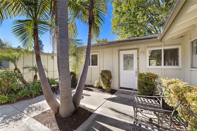 105 Via Estrada, Laguna Woods CA: https://media.crmls.org/medias/fd9cd26a-36c4-4b6d-8e5b-7be58705ef64.jpg