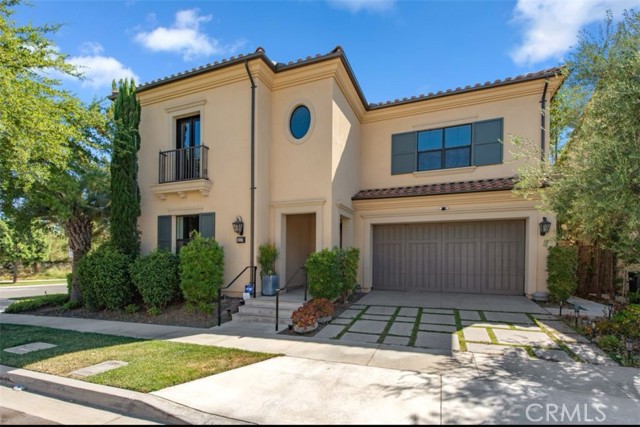 Detail Gallery Image 2 of 22 For 117 Frontier, Irvine,  CA 92620 - 4 Beds | 4/1 Baths