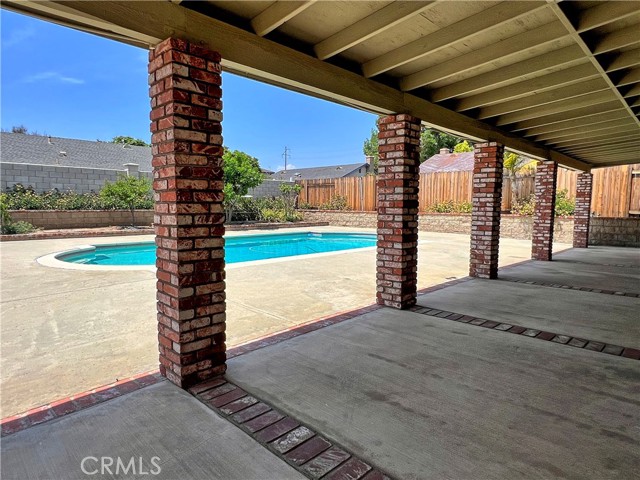 25699 Vista Famoso Drive, Moreno Valley CA: https://media.crmls.org/medias/fd9d1b62-c952-461a-ac3c-93e0ff144cb7.jpg