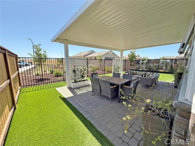 2182 Gamay Lane, Paso Robles CA: https://media.crmls.org/medias/fd9e39b0-d201-4ec4-af27-02138f2181ed.jpg
