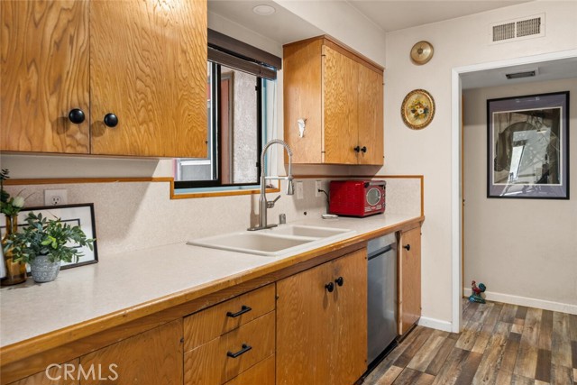 Detail Gallery Image 12 of 34 For 1178 Marian Ave, Chico,  CA 95928 - 3 Beds | 2 Baths