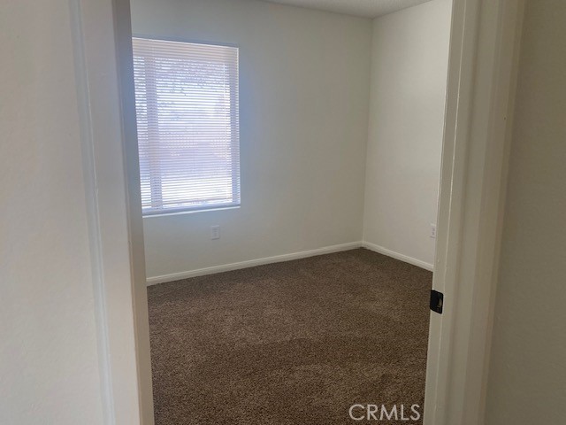 Detail Gallery Image 11 of 18 For 16612 Stagecoach Ave, Palmdale,  CA 93591 - 3 Beds | 2 Baths