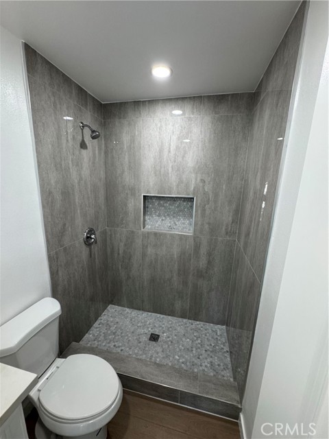 Detail Gallery Image 9 of 14 For 14812 Helwig, Norwalk,  CA 90650 - 3 Beds | 2 Baths