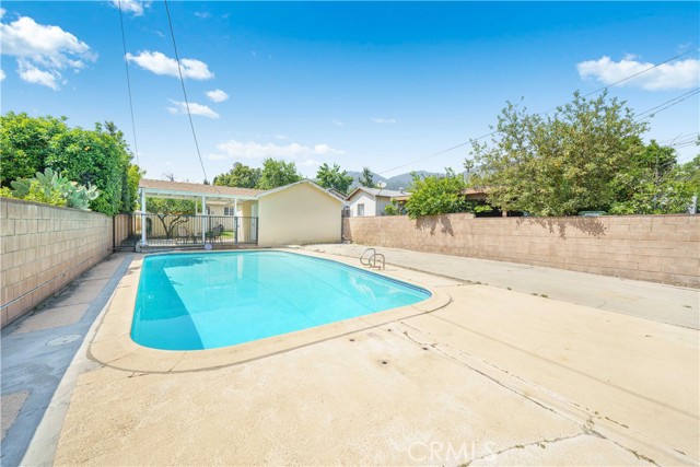 Detail Gallery Image 24 of 26 For 13166 Aztec St, Sylmar,  CA 91342 - 2 Beds | 1 Baths