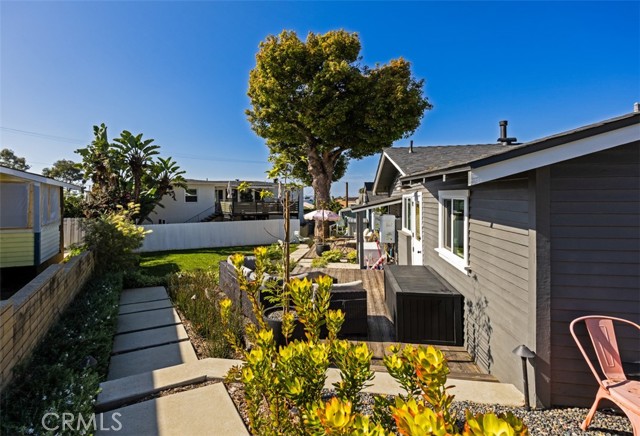 Detail Gallery Image 21 of 24 For 389 Park, Laguna Beach,  CA 92651 - 3 Beds | 2 Baths