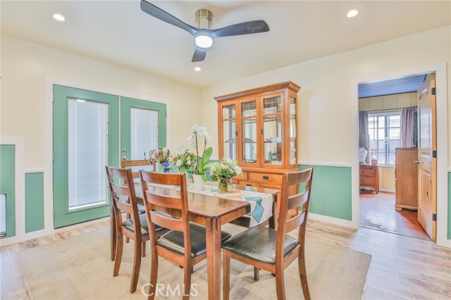 717 Ultimo Avenue, Long Beach CA: https://media.crmls.org/medias/fd9f0bbc-dfb9-4c8e-8e98-0ae77471c029.jpg