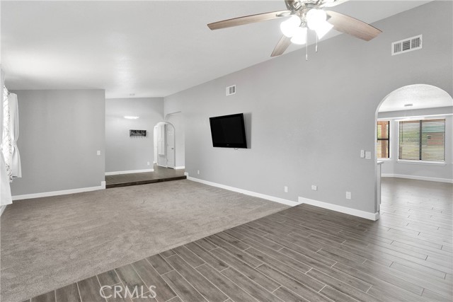 21978 Mojave Street, Apple Valley CA: https://media.crmls.org/medias/fda01fdc-6e0f-4788-a25d-9458df46dfaa.jpg