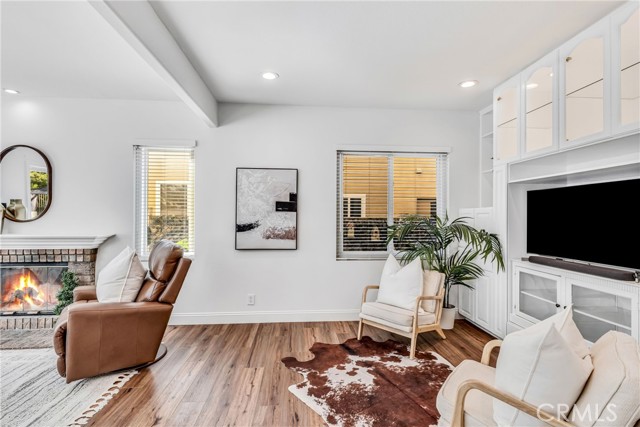 Image 15 of 52 For 32 Arrivo Drive