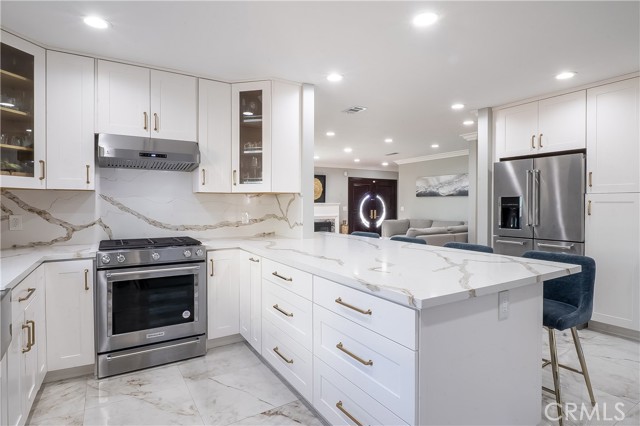 Detail Gallery Image 18 of 39 For 5339 E Greenmeadow, Long Beach,  CA 90808 - 5 Beds | 3 Baths