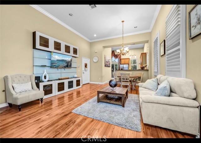 Detail Gallery Image 7 of 28 For 5517 Welland Ave Unit E,  Temple City,  CA 91780 - 3 Beds | 3 Baths