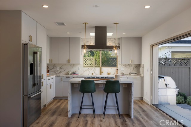 Detail Gallery Image 25 of 37 For 212 E 19th St, Costa Mesa,  CA 92627 - 5 Beds | 4 Baths