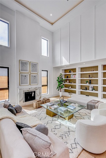 Detail Gallery Image 17 of 75 For 2612 159th St, Redondo Beach,  CA 90278 - 5 Beds | 5/1 Baths