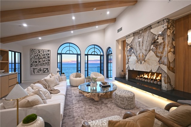 Detail Gallery Image 3 of 40 For 32101 S Coast Hwy, Laguna Beach,  CA 92651 - 6 Beds | 6/1 Baths