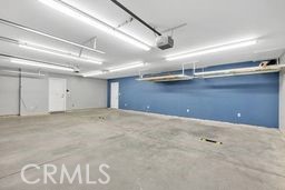 https://media.crmls.org/medias/fda51020-5d56-4a5a-b4f7-0c3135edc371.jpg?preset=X-Large