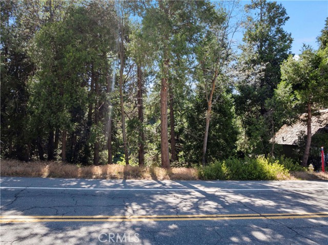 356 Ca-173, Lake Arrowhead CA: https://media.crmls.org/medias/fda5cee4-7c54-4175-b9a4-8a8fd7a7ee9e.jpg