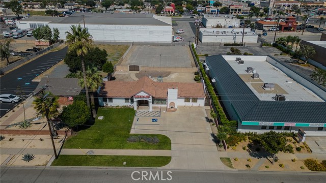 Image 2 for 16838 Ivy Ave, Fontana, CA 92335