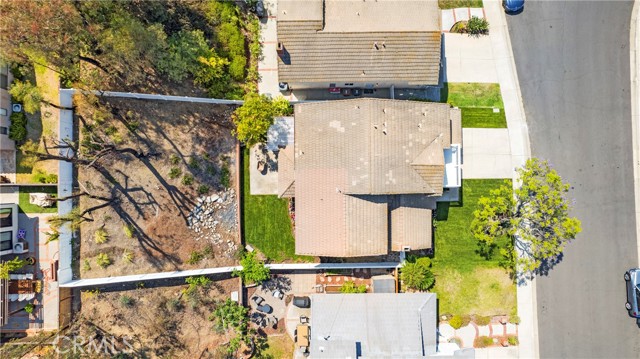 15 Calle Albarda, Rancho Santa Margarita CA: https://media.crmls.org/medias/fda70db1-83ce-4dda-8136-9cf6ea5a4b96.jpg