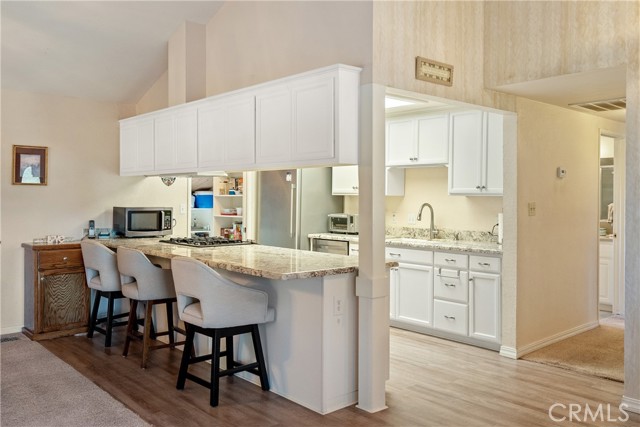 7025 San Gabriel Road, Atascadero CA: https://media.crmls.org/medias/fda75c92-2c2b-488b-bff3-2d52722daf9c.jpg