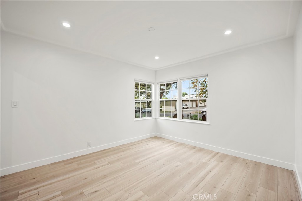 620 E Elmwood AvenueBurbank img 27