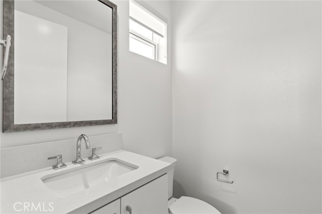 Detail Gallery Image 10 of 26 For 75330 Buckley Dr, Palm Desert,  CA 92211 - 4 Beds | 2/1 Baths