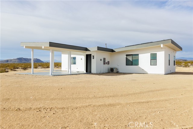 Detail Gallery Image 10 of 56 For 62126 Starlight St, Joshua Tree,  CA 92252 - 3 Beds | 3 Baths