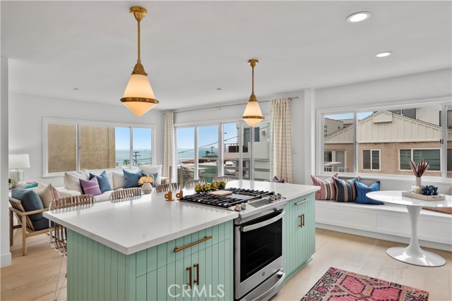 212 41st Street, Manhattan Beach, California 90266, ,Residential Income,Sold,41st,SB23072374