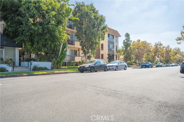 Detail Gallery Image 28 of 52 For 104 S Hayworth Ave #204,  Los Angeles,  CA 90048 - 2 Beds | 2 Baths