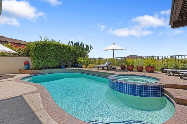 1579 Via Parque, Thousand Oaks CA: https://media.crmls.org/medias/fdacb267-3e3a-4550-8bdf-f8b6b7fcf54e.jpg
