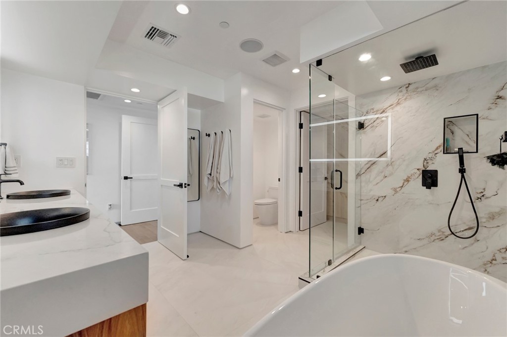 MLS #OC26164357 image #20