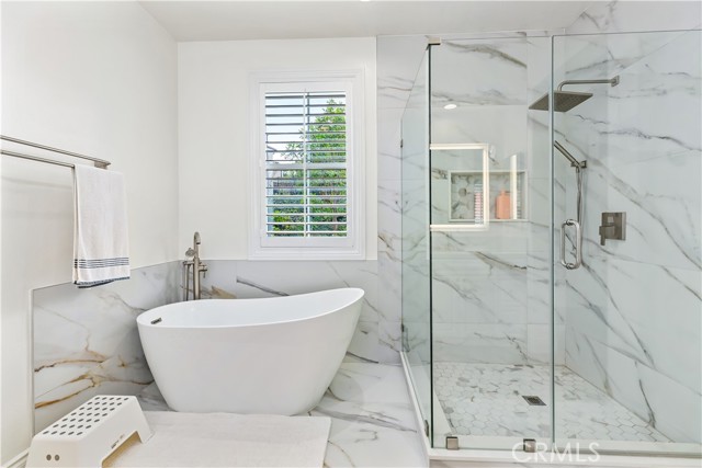 Detail Gallery Image 27 of 61 For 154 Treehouse, Irvine,  CA 92603 - 5 Beds | 4/1 Baths