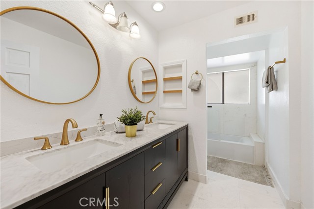 Detail Gallery Image 24 of 50 For 2044 Calle Yucca, Thousand Oaks,  CA 91360 - 4 Beds | 4 Baths