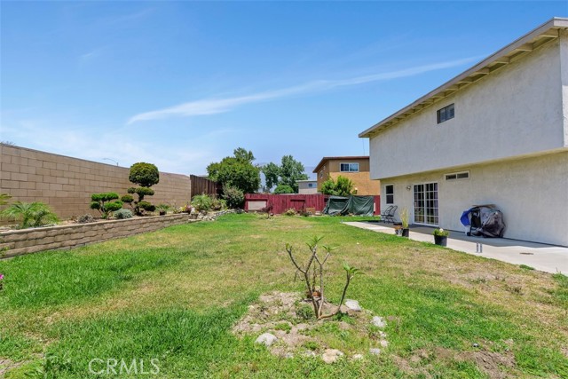 1725 Trinity Loop, Ontario CA: https://media.crmls.org/medias/fdb013b0-94e3-4d26-95fb-7c411fb6b750.jpg