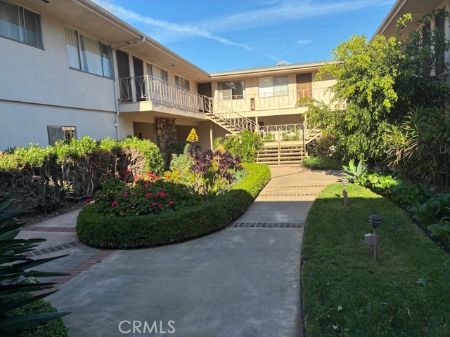 Detail Gallery Image 2 of 28 For 919 N Minter, Santa Ana,  CA 92701 - 2 Beds | 2 Baths