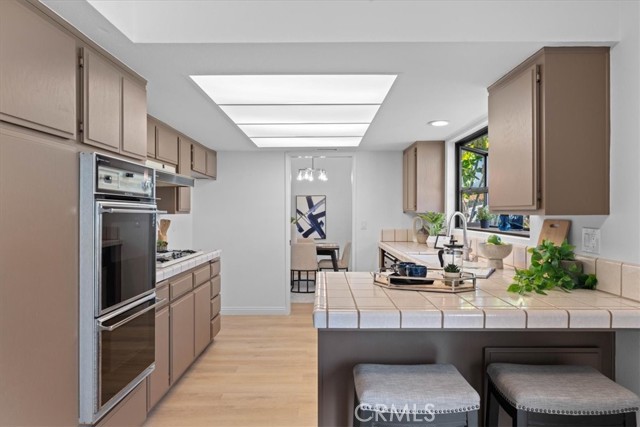 Detail Gallery Image 10 of 34 For 12325 Glynn, Downey,  CA 90242 - 4 Beds | 2/1 Baths