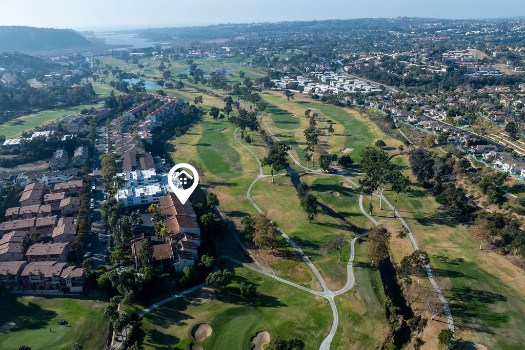 Detail Gallery Image 31 of 47 For 2564 Navarra Dr #105,  Carlsbad,  CA 92009 - 2 Beds | 2 Baths